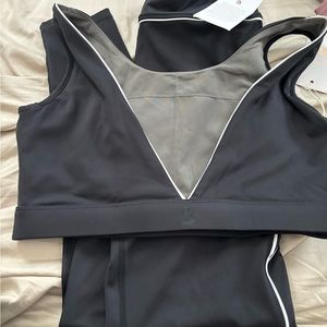 NWT Buff Bunny Set - Black